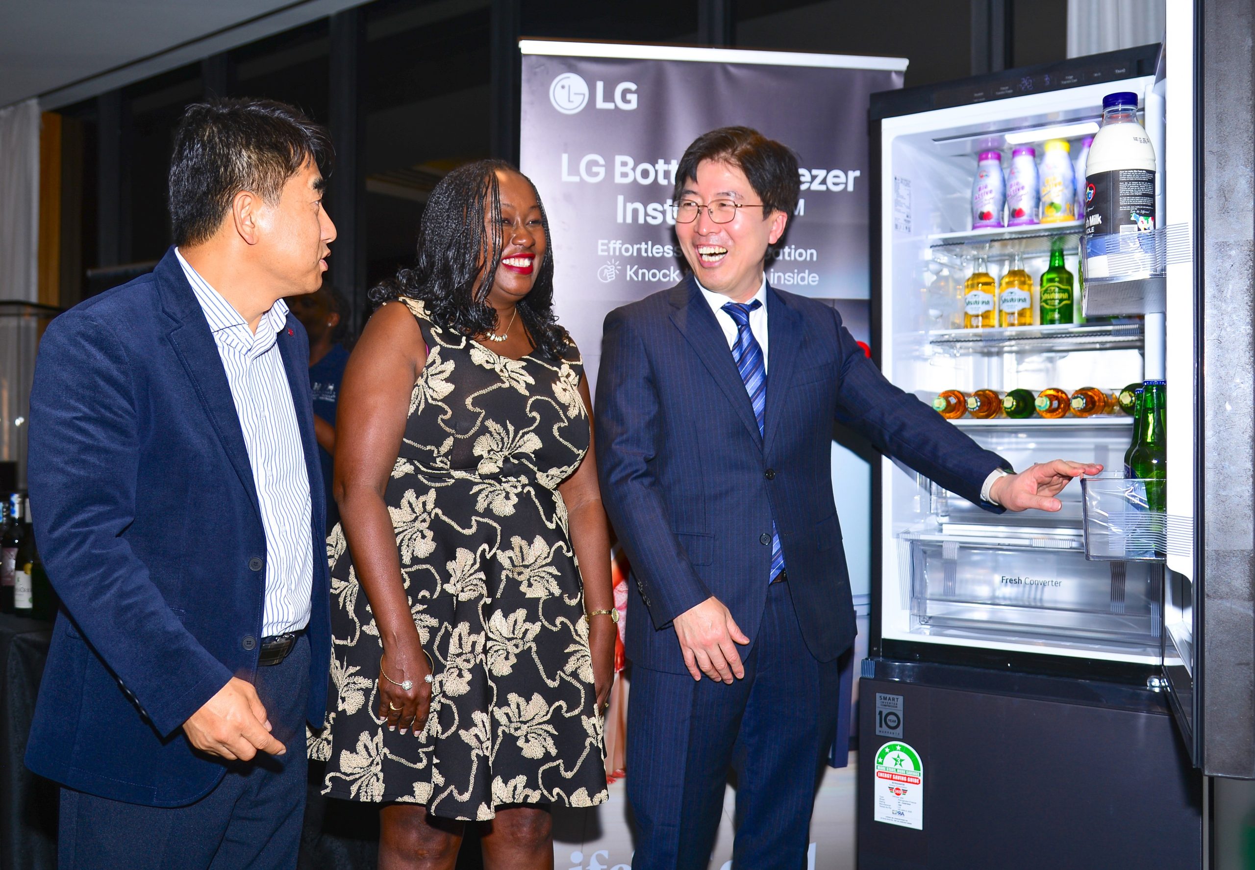 LG’s New InstaView Bottom Freezer Fridge Helps Families Save Money, Reduce Waste