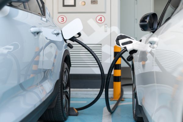 Weak Fuel Demand as Electric Cars Take Over Globally